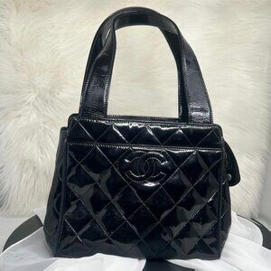 💎✨Authentic✨💎Chanel Handbag Black Patent Leather